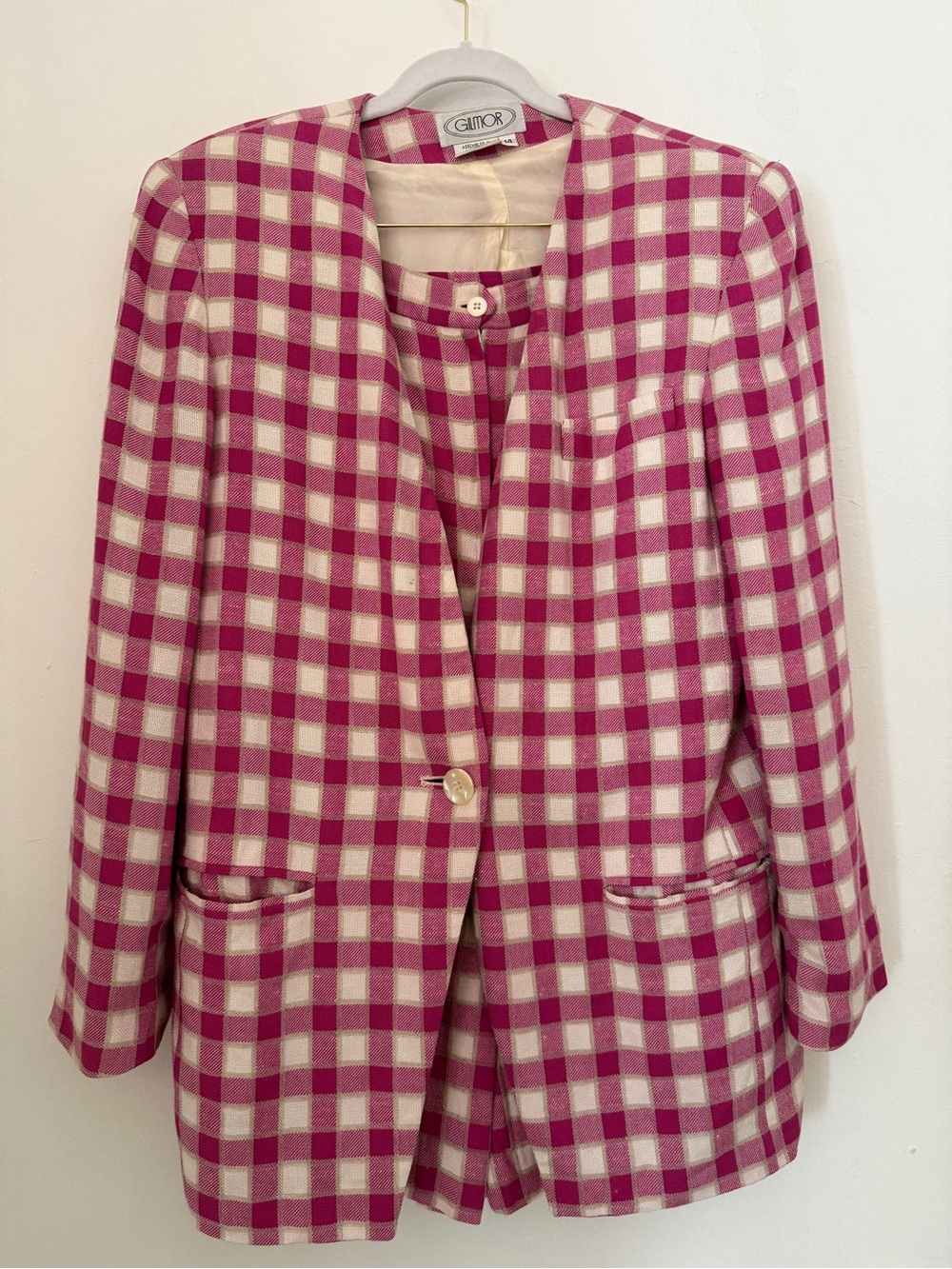 Pink & White Vintage Checkered Women's BlazerJacket and pencil skirt